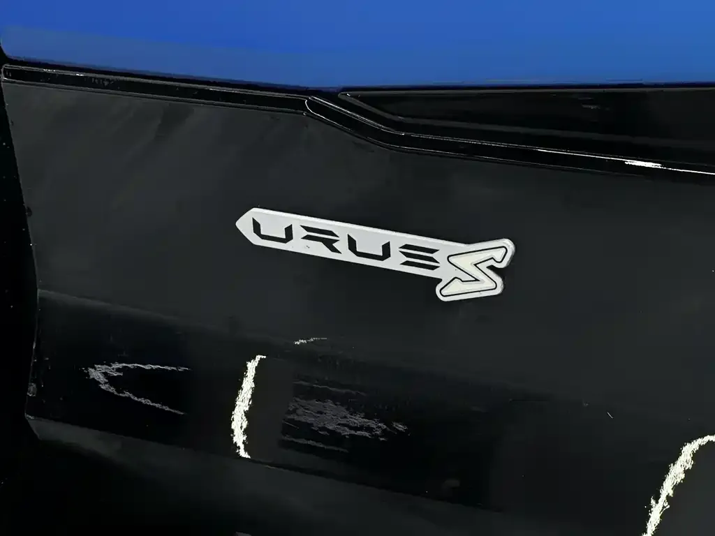 Lamborghini Urus 2023 из CN, фото 2