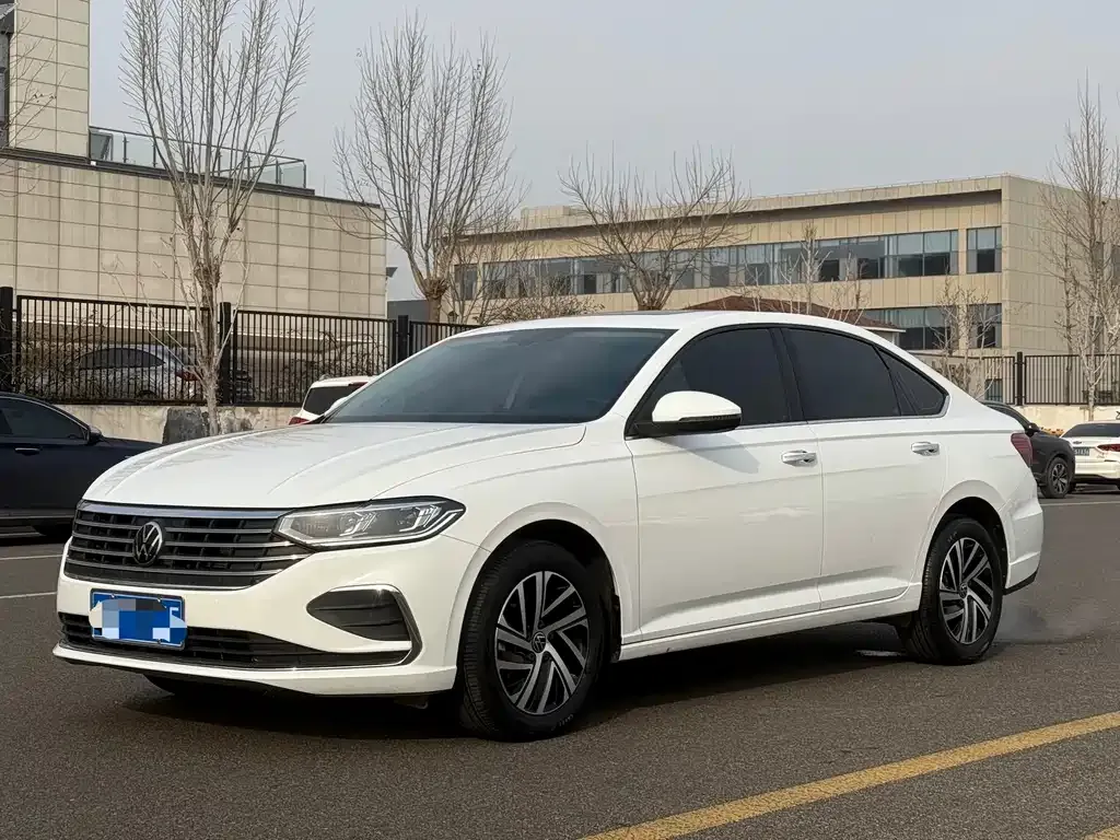Volkswagen Lavida 2023 из CN, фото 1