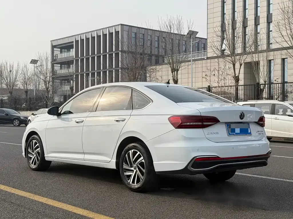 Volkswagen Lavida 2023 из CN, фото 6