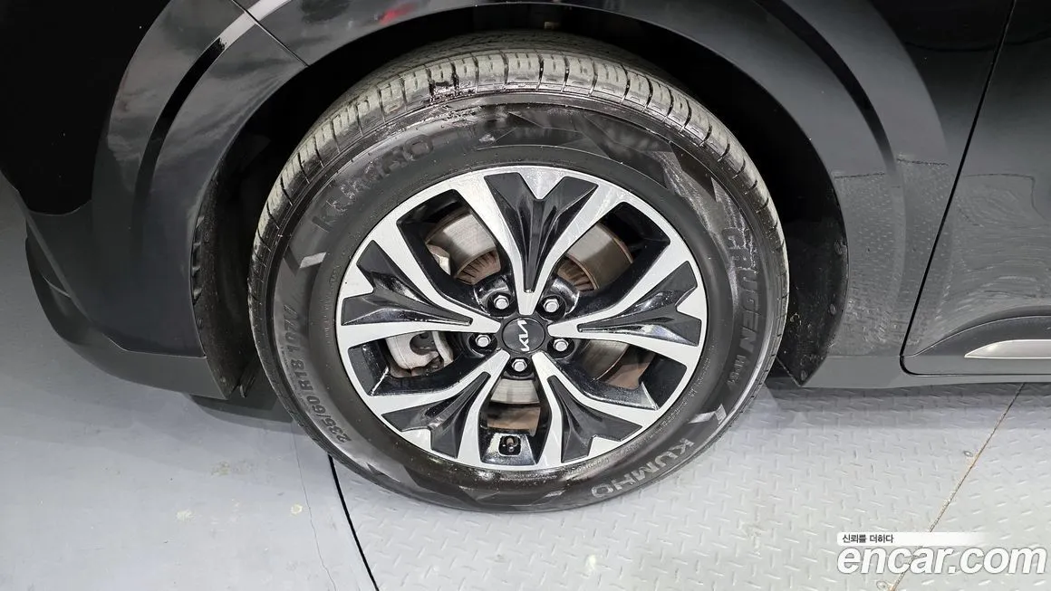 Kia Carnival 2023 из KR, фото 5