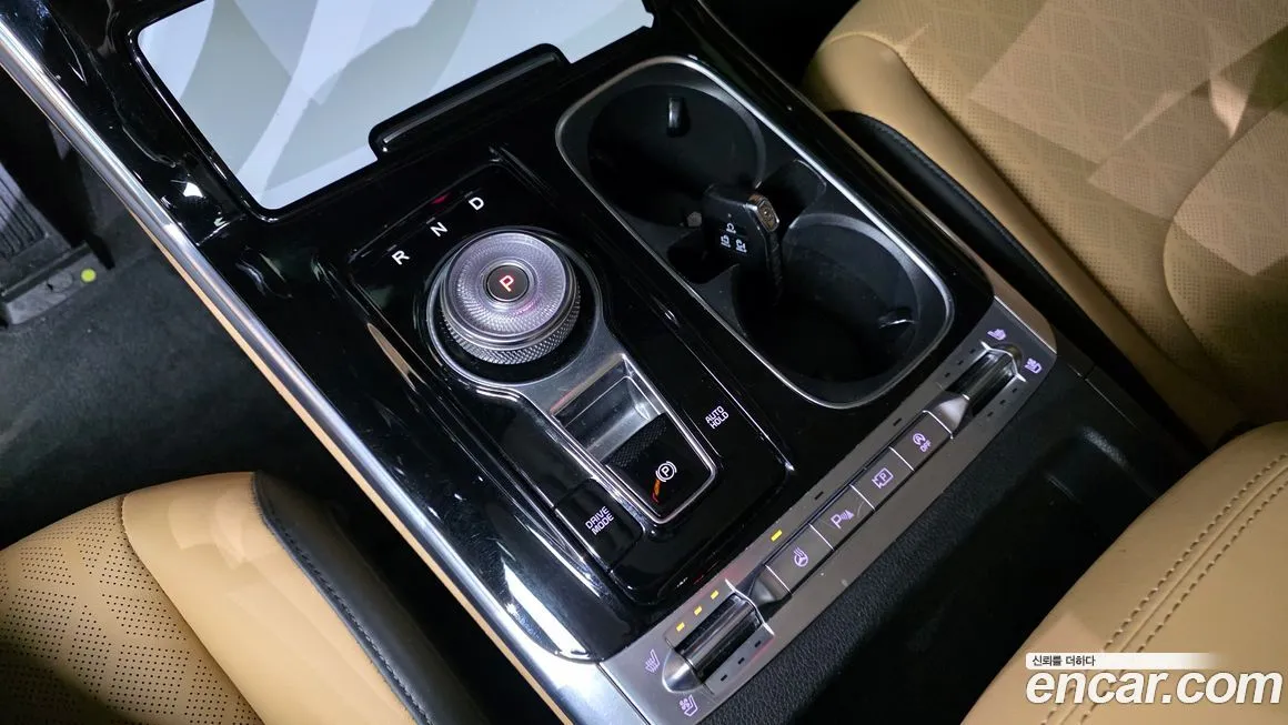 Kia Carnival 2023 из KR, фото 9