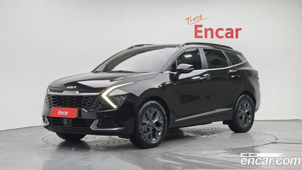 Kia Sportage — фото 1