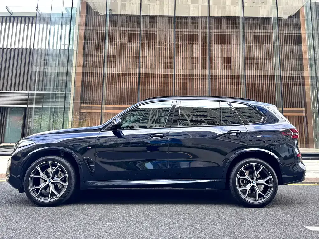 BMW X5 2025 из CN, фото 9