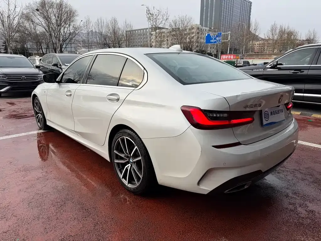 BMW 3 Series 2022 из CN, фото 5