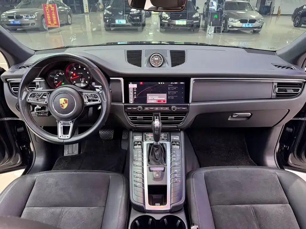 Porsche Macan 2021 из CN, фото 9