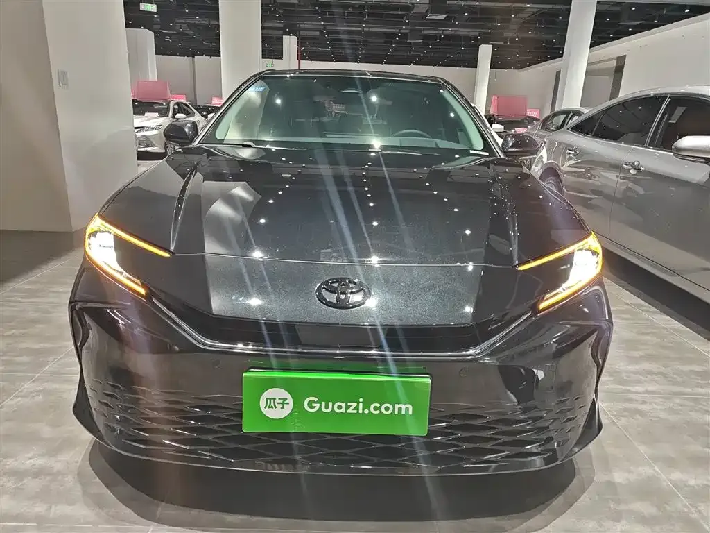 Toyota Camry 2024 из CN, фото 8