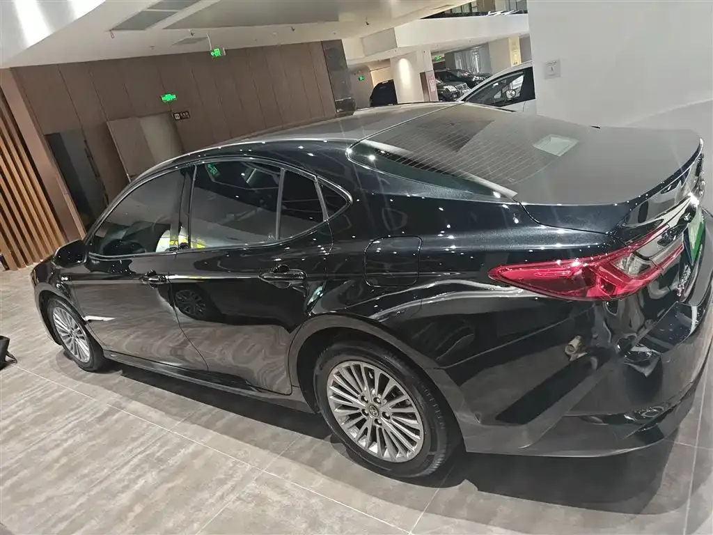 Toyota Camry 2024 из CN, фото 10