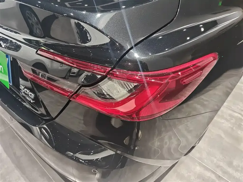 Toyota Camry 2024 из CN, фото 7