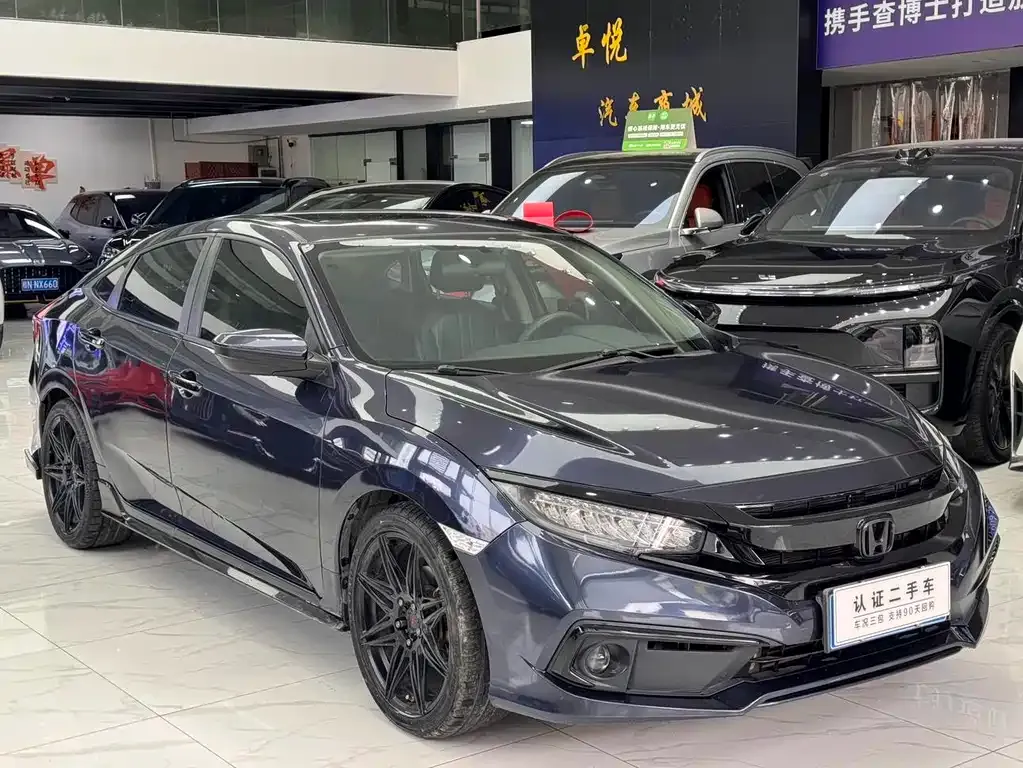 Honda Civic 2021 из CN, фото 2