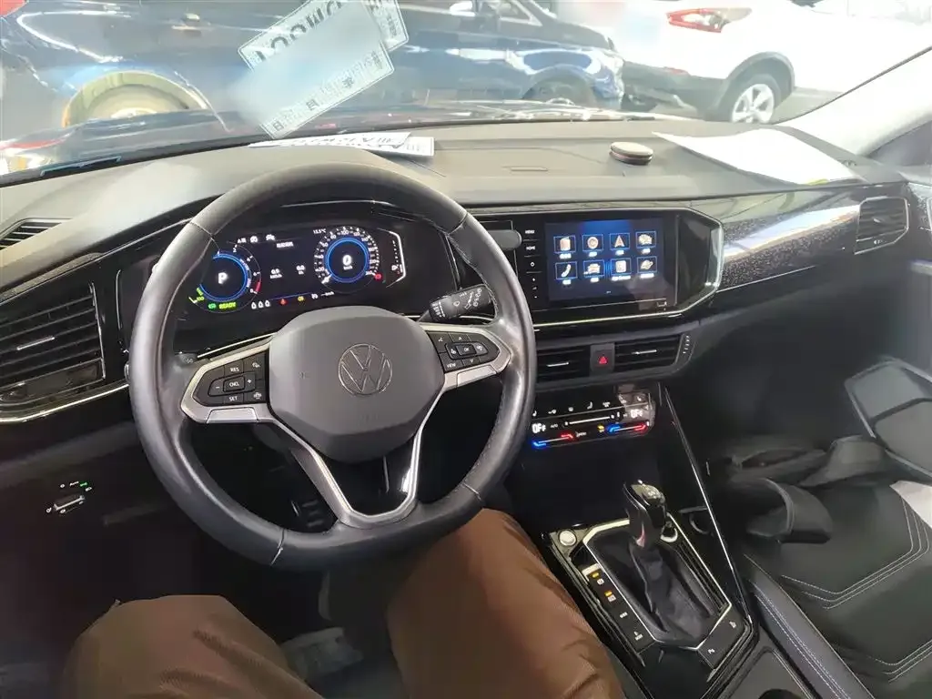 Volkswagen GTE PHEV 2021 из CN, фото 3