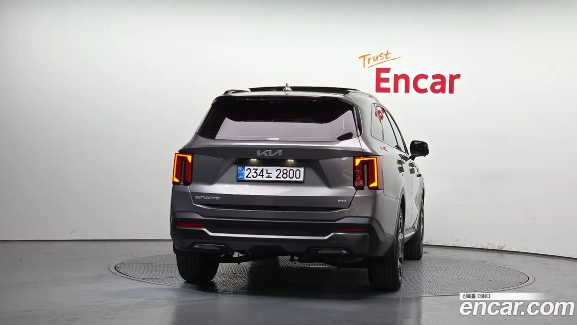 Kia Sorento — фото 4