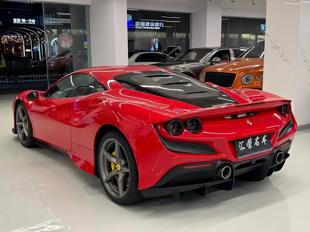Ferrari F8 — фото 4