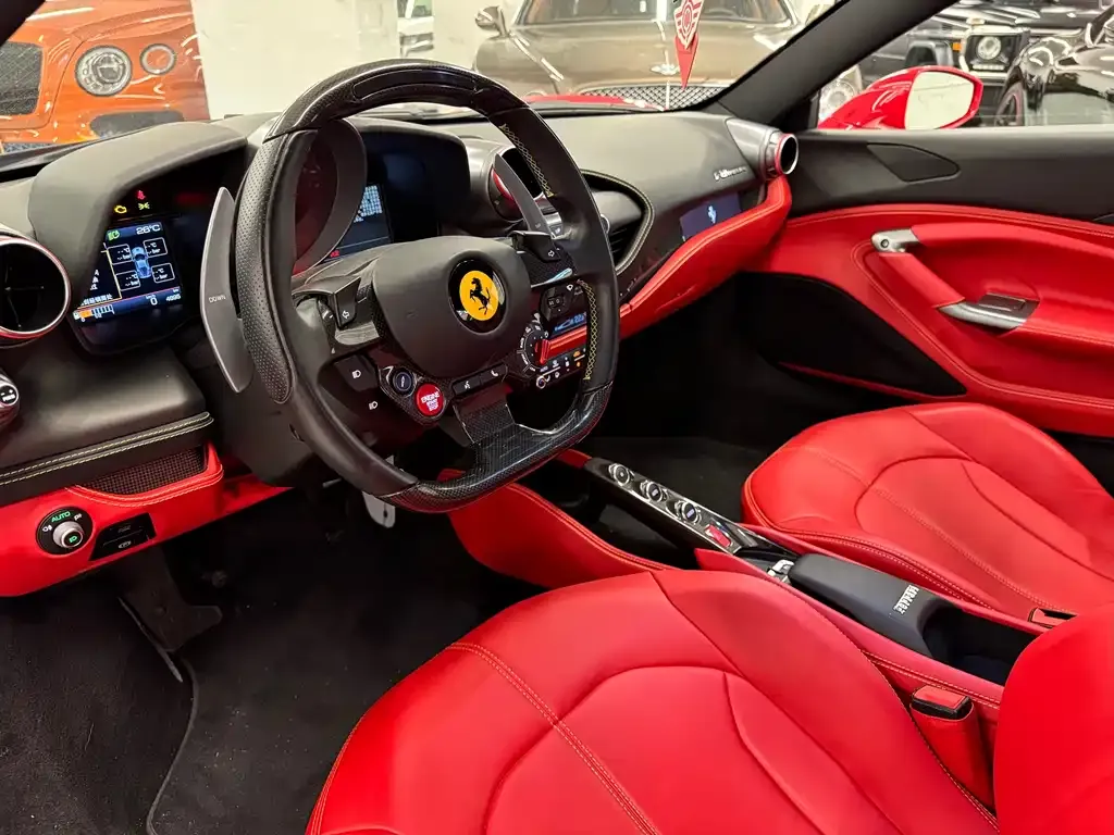 Ferrari F8 — фото 7