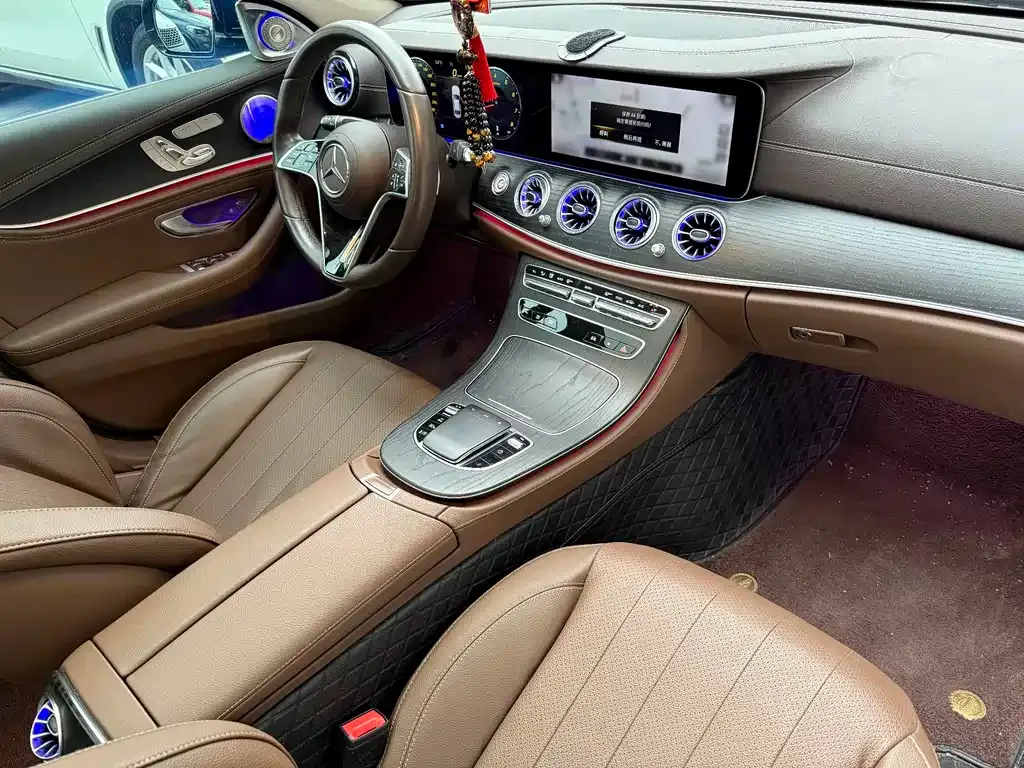 Mercedes-Benz E-Class 2023 из CN, фото 10