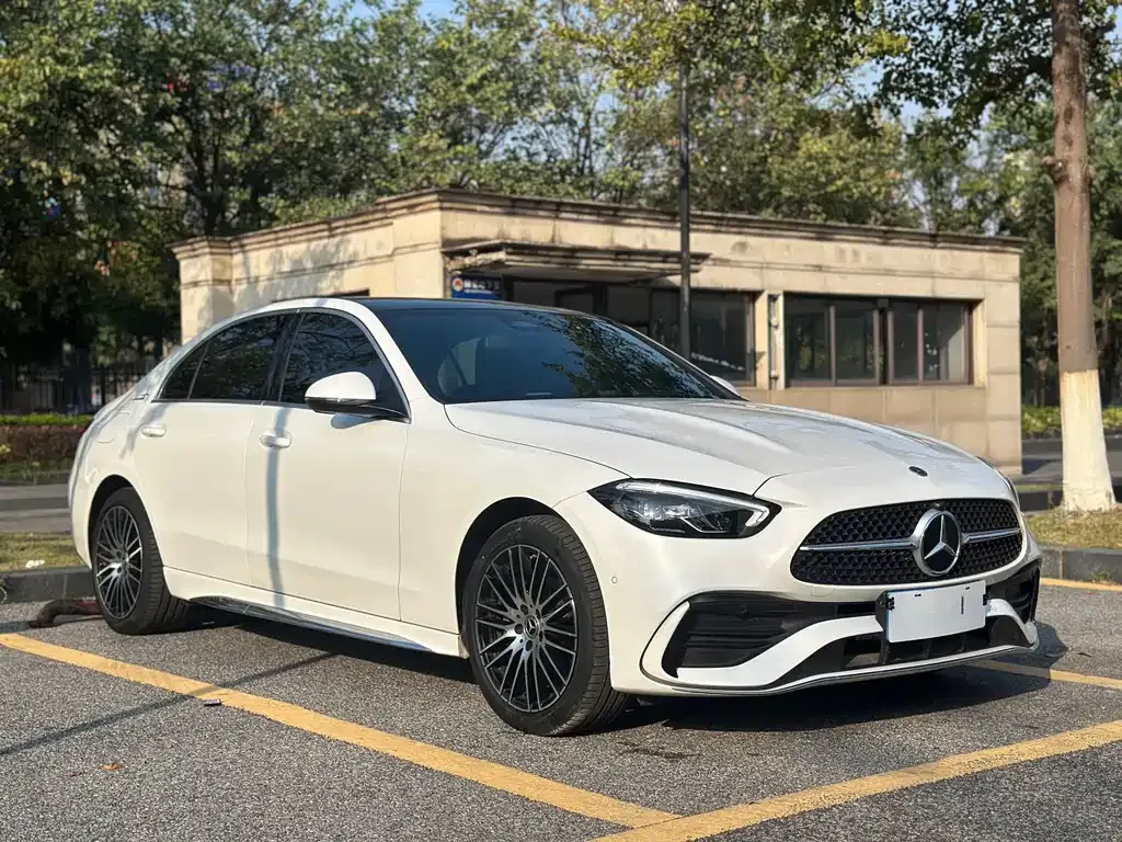 Mercedes-Benz C-Class — фото 8