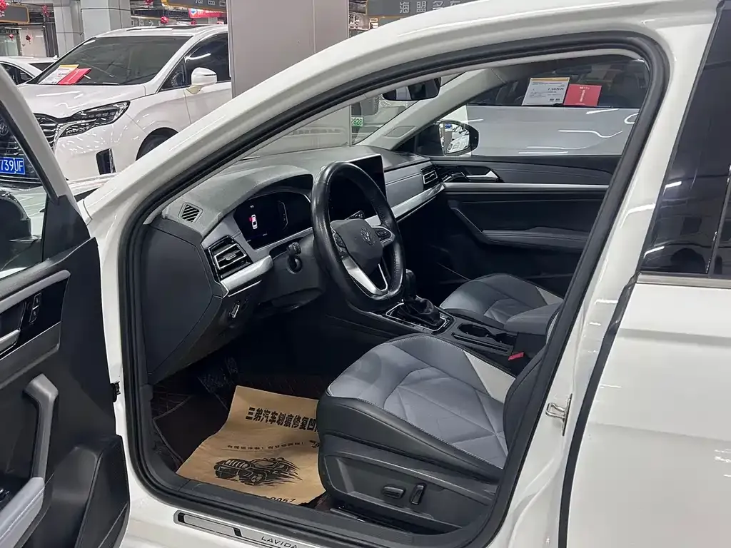 Volkswagen Lavida 2022 из CN, фото 7