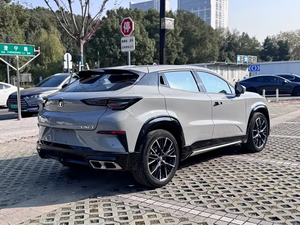 Changan UNI-T 2023 из CN, фото 4