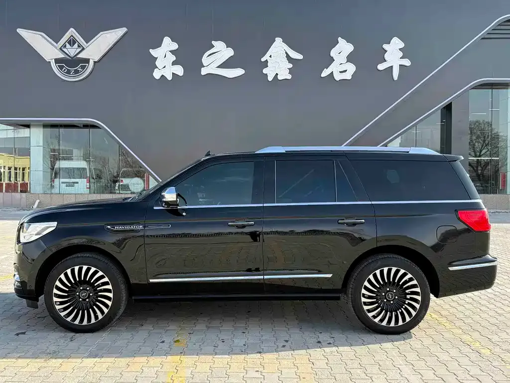 Lincoln Navigator 2022 из CN, фото 6