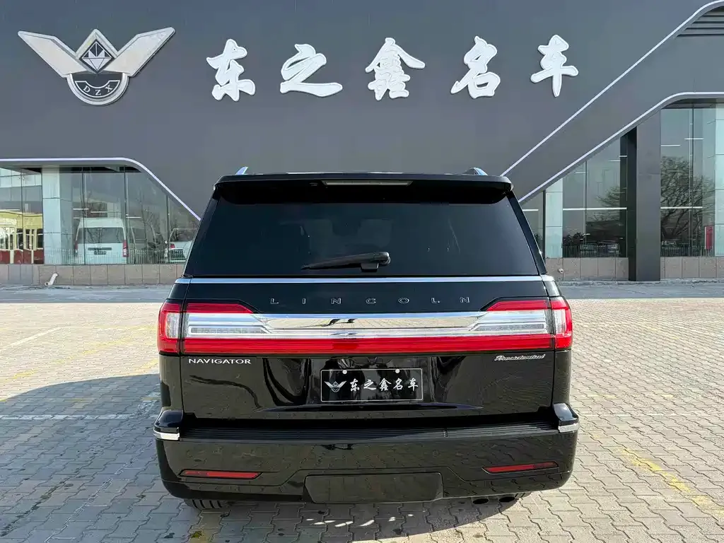 Lincoln Navigator 2022 из CN, фото 3