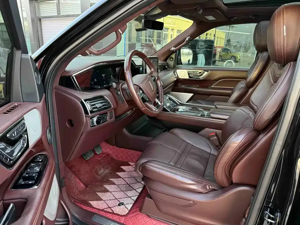 Lincoln Navigator 2022 из CN, фото 8