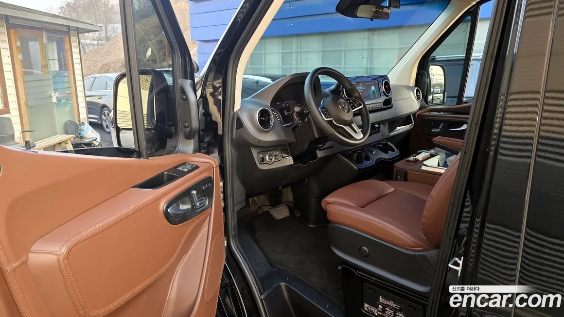 Mercedes-Benz Sprinter 2024 из KR, фото 4