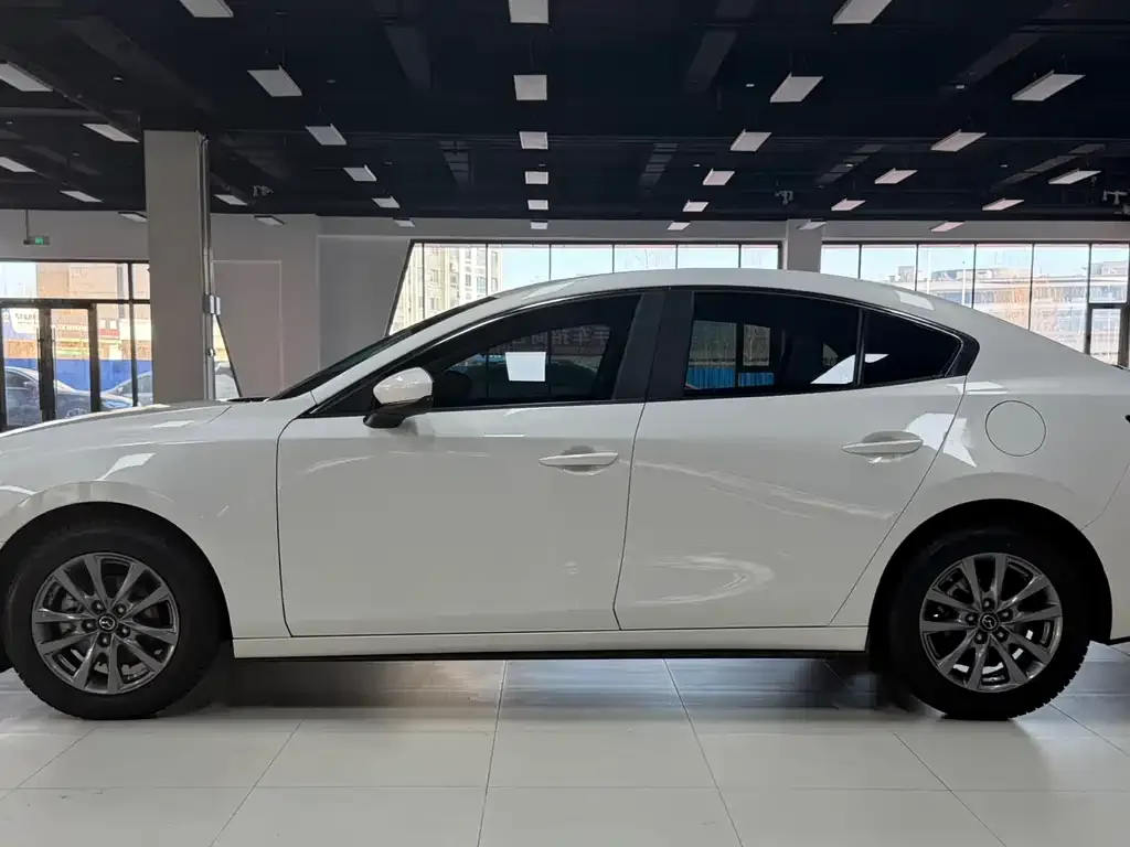 Mazda 3 Axela 2021 из CN, фото 7
