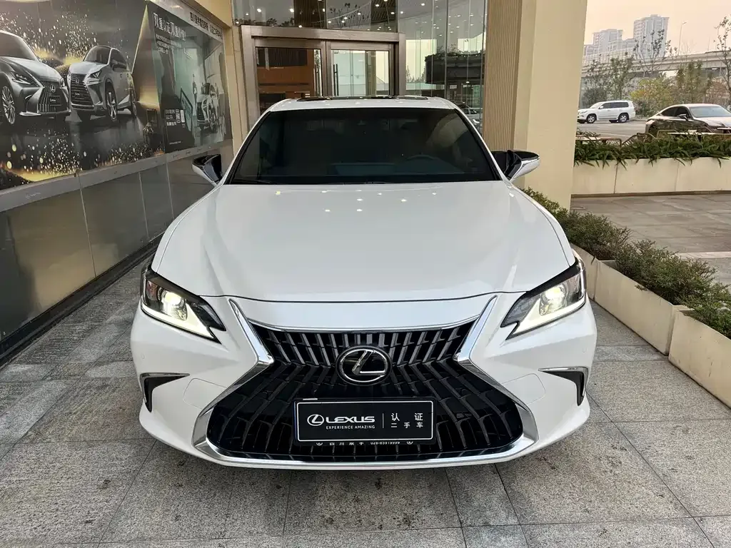 Lexus ES 2024 из CN, фото 4