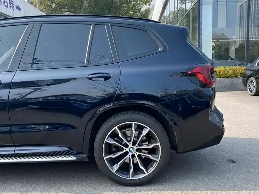 BMW X3 2023 из CN, фото 2