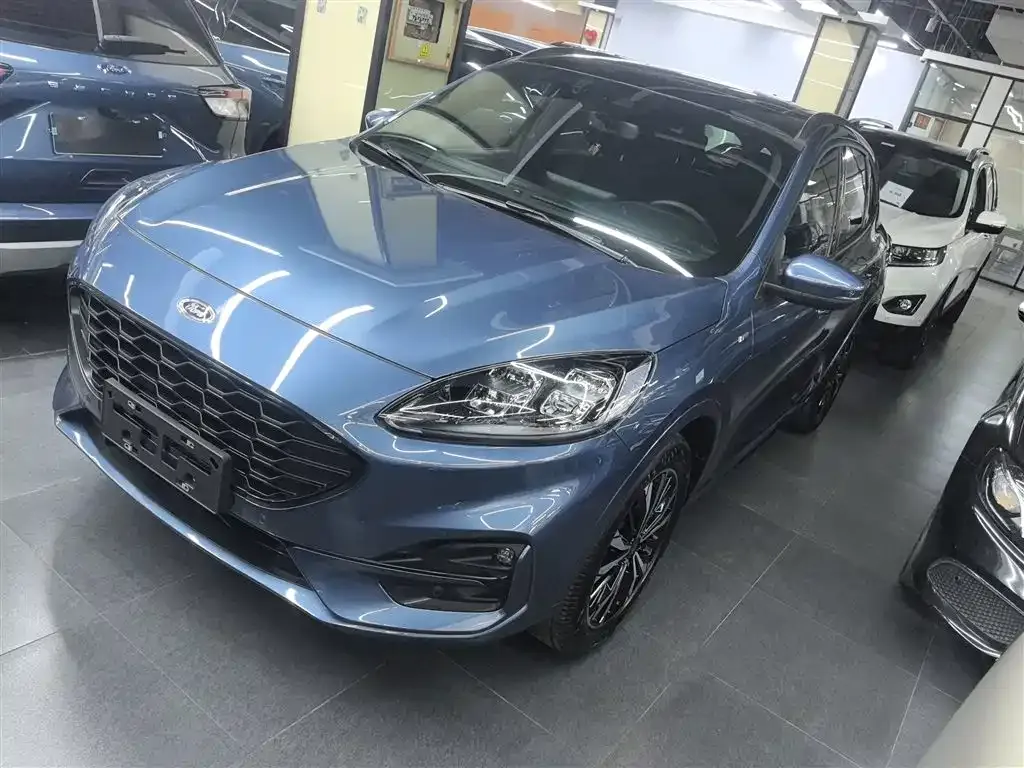 Ford Escape 2021 из CN, фото 8