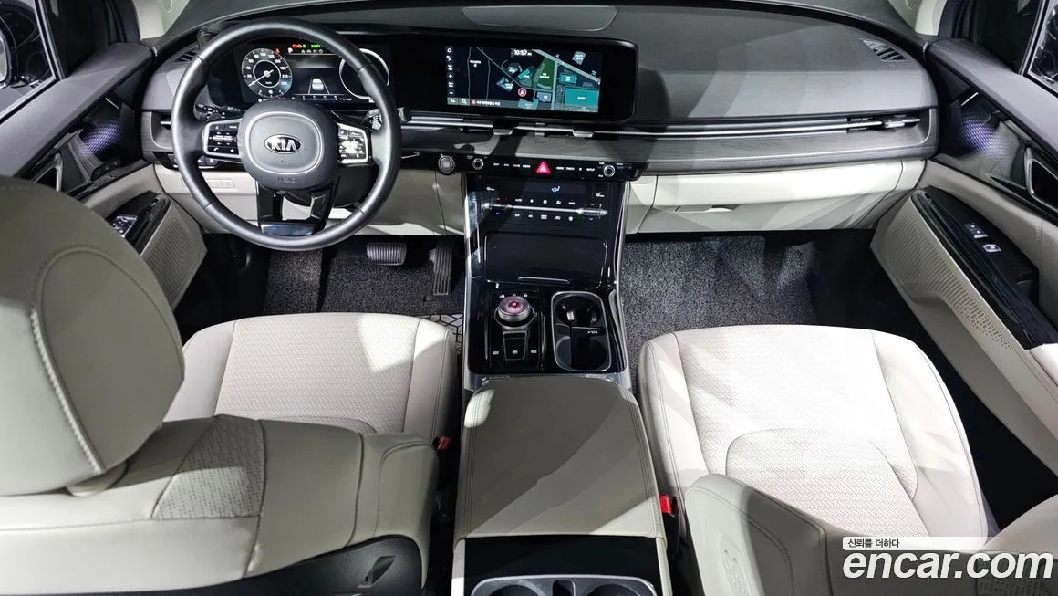 Kia Carnival — фото 10