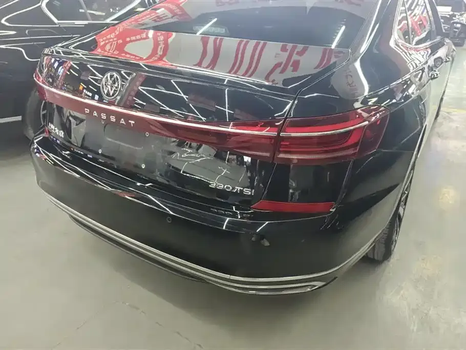 Volkswagen Passat — фото 3