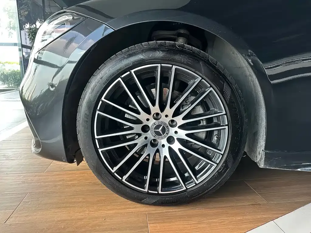 Mercedes-Benz C-Class 2024 из CN, фото 6