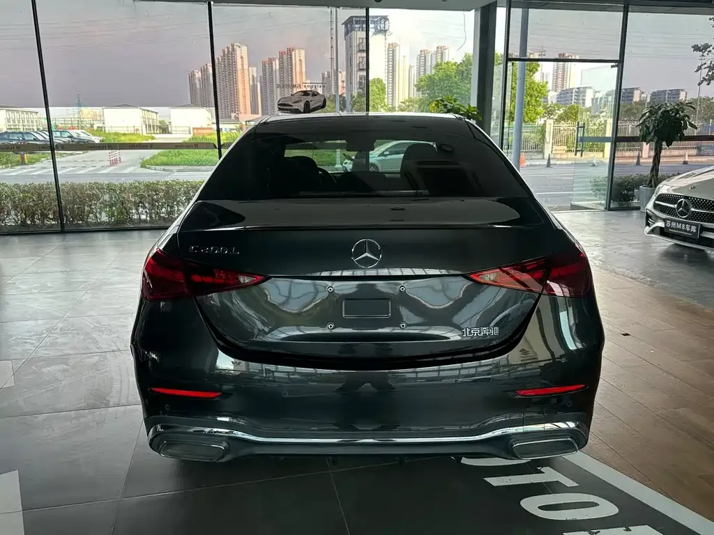 Mercedes-Benz C-Class 2024 из CN, фото 2