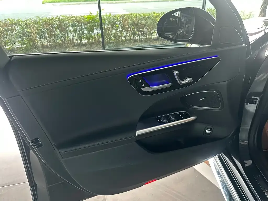 Mercedes-Benz C-Class 2024 из CN, фото 8