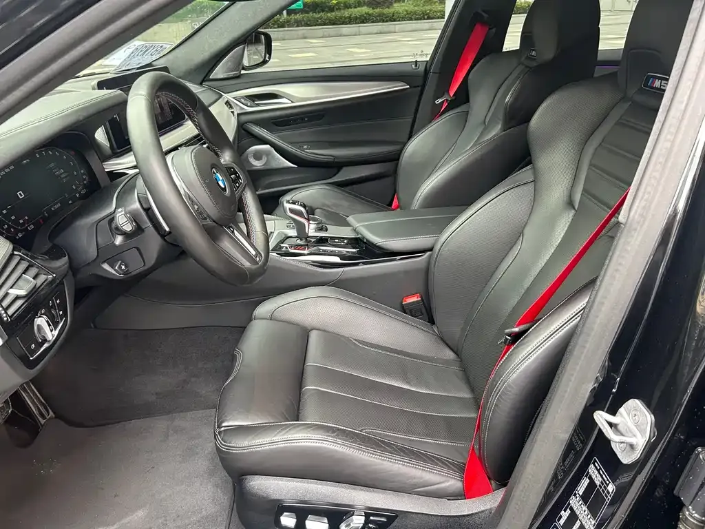 BMW M5 2023 из CN, фото 3