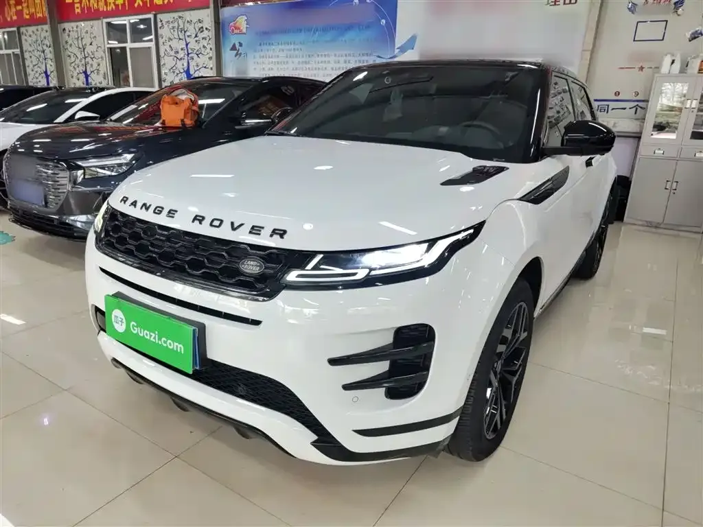 Land Rover Evoque — фото 1