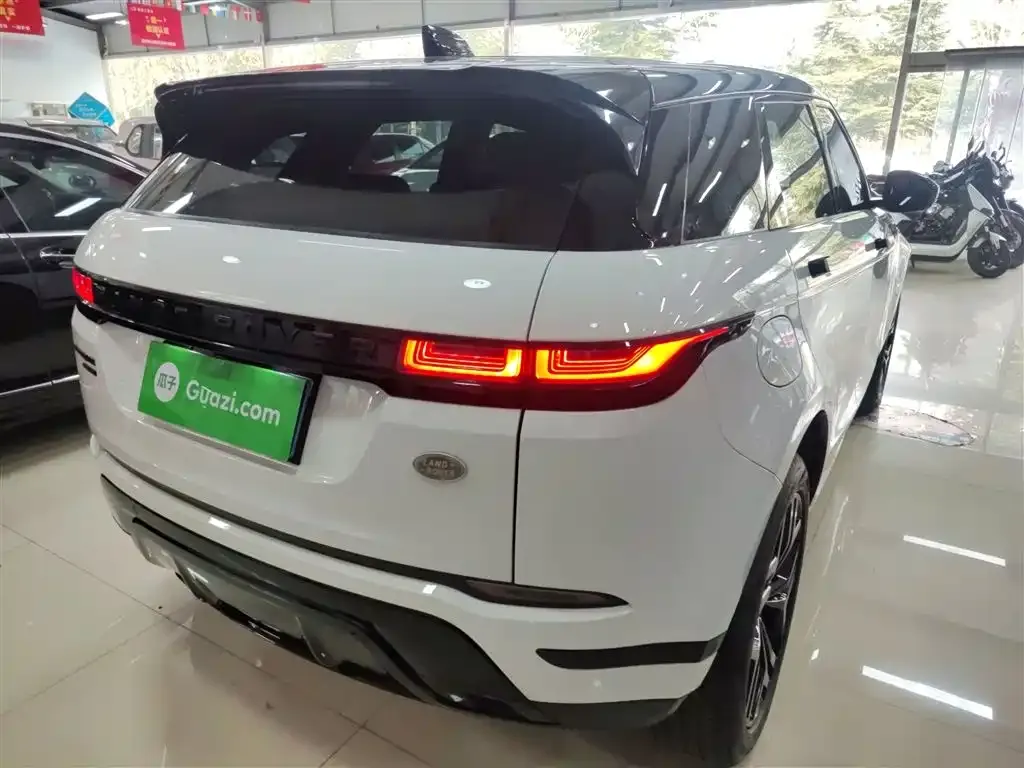 Land Rover Evoque — фото 7