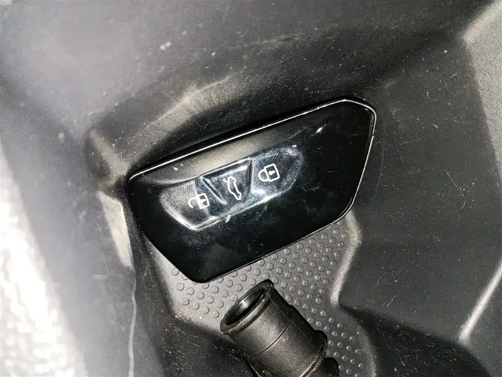 Volkswagen T-Roc 2022 из CN, фото 9