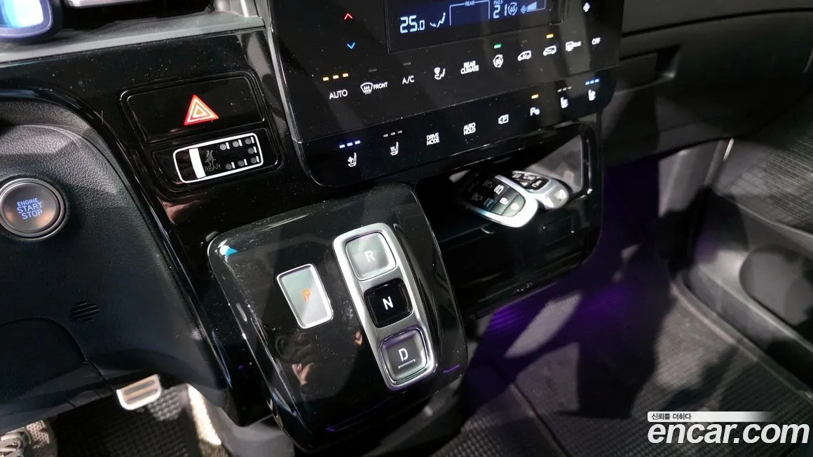 Hyundai Staria 2023 из KR, фото 6
