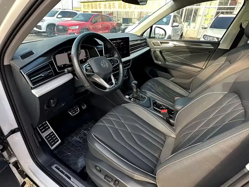 Volkswagen Tiguan L 2022 из CN, фото 6
