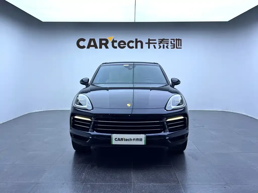 Porsche Cayenne Hybrid — фото 6