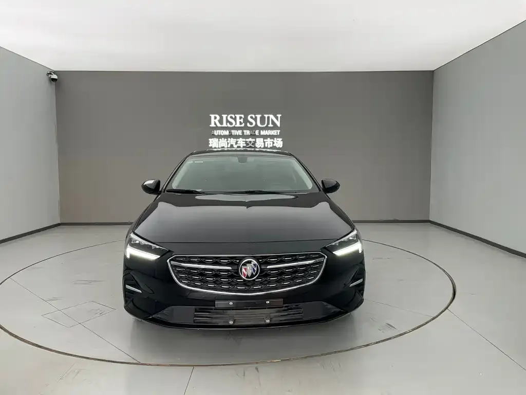 Buick Regal 2023 из CN, фото 2