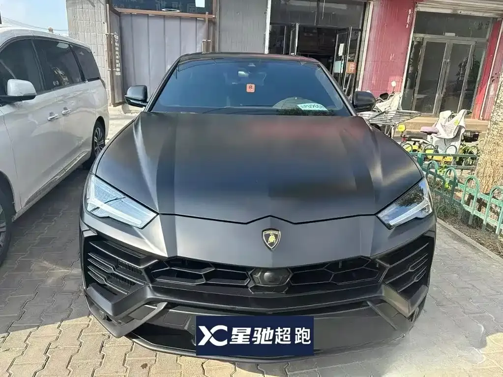 Lamborghini Urus — фото 4