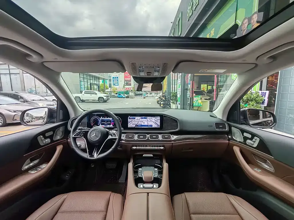 Mercedes-Benz GLE — фото 9