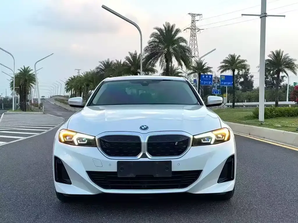BMW i3 2023 из CN, фото 7