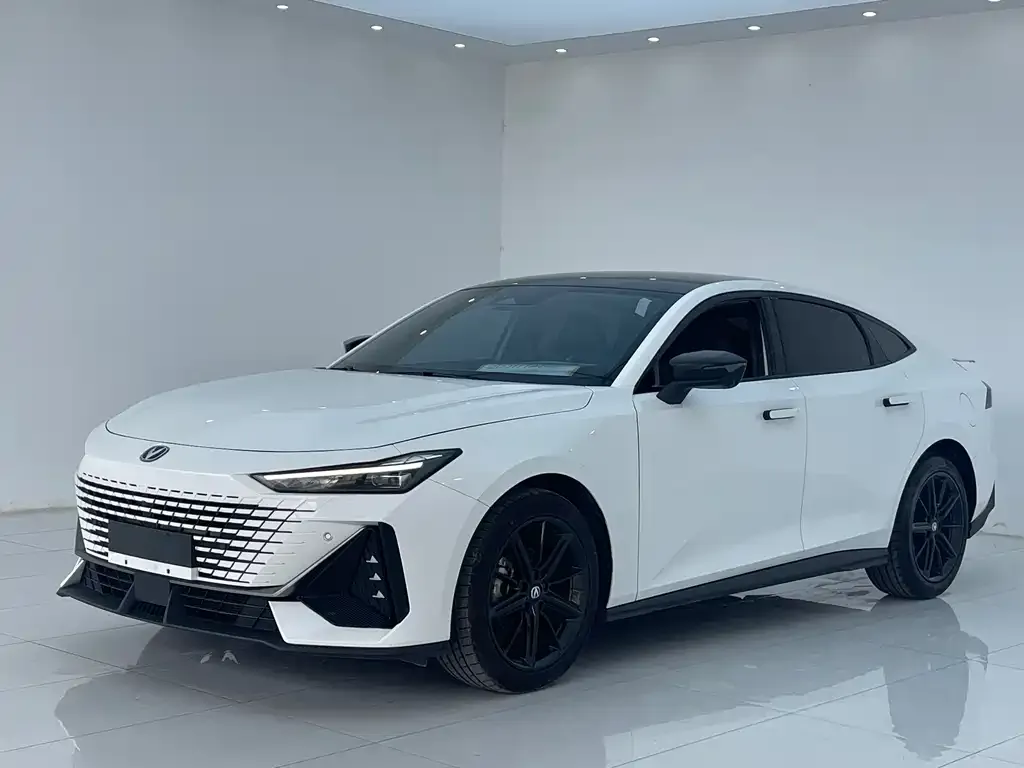 Changan UNI-V 2024 из CN, фото 1