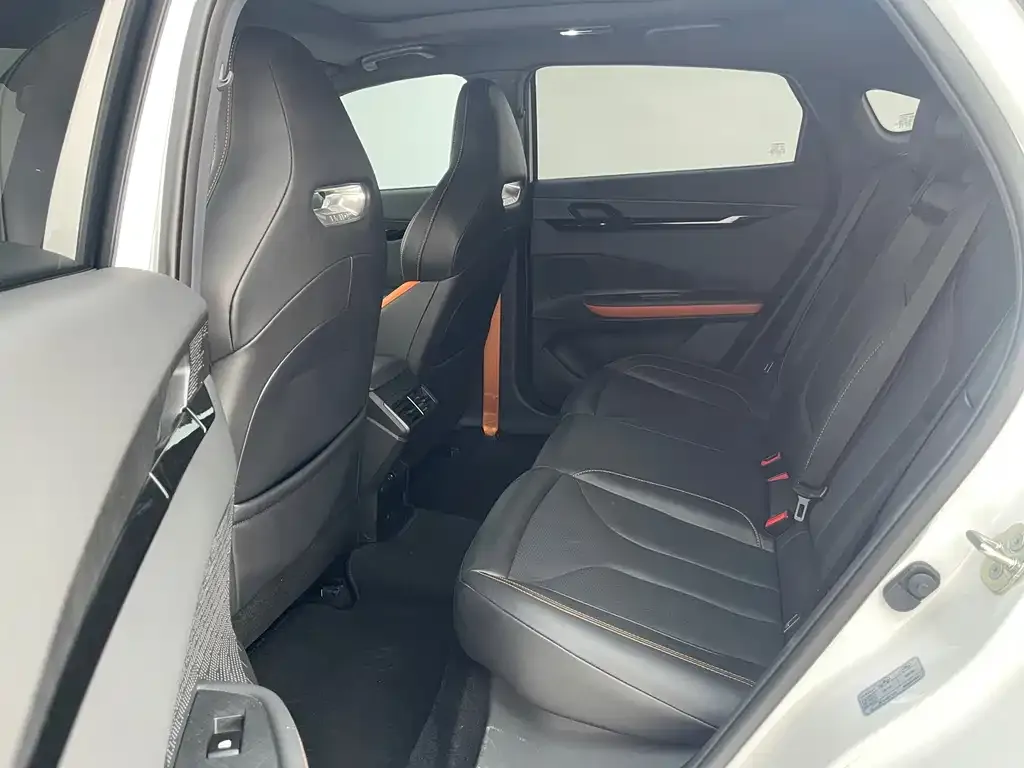 Changan UNI-V 2024 из CN, фото 6