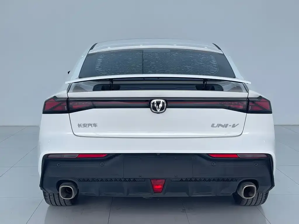 Changan UNI-V 2024 из CN, фото 8