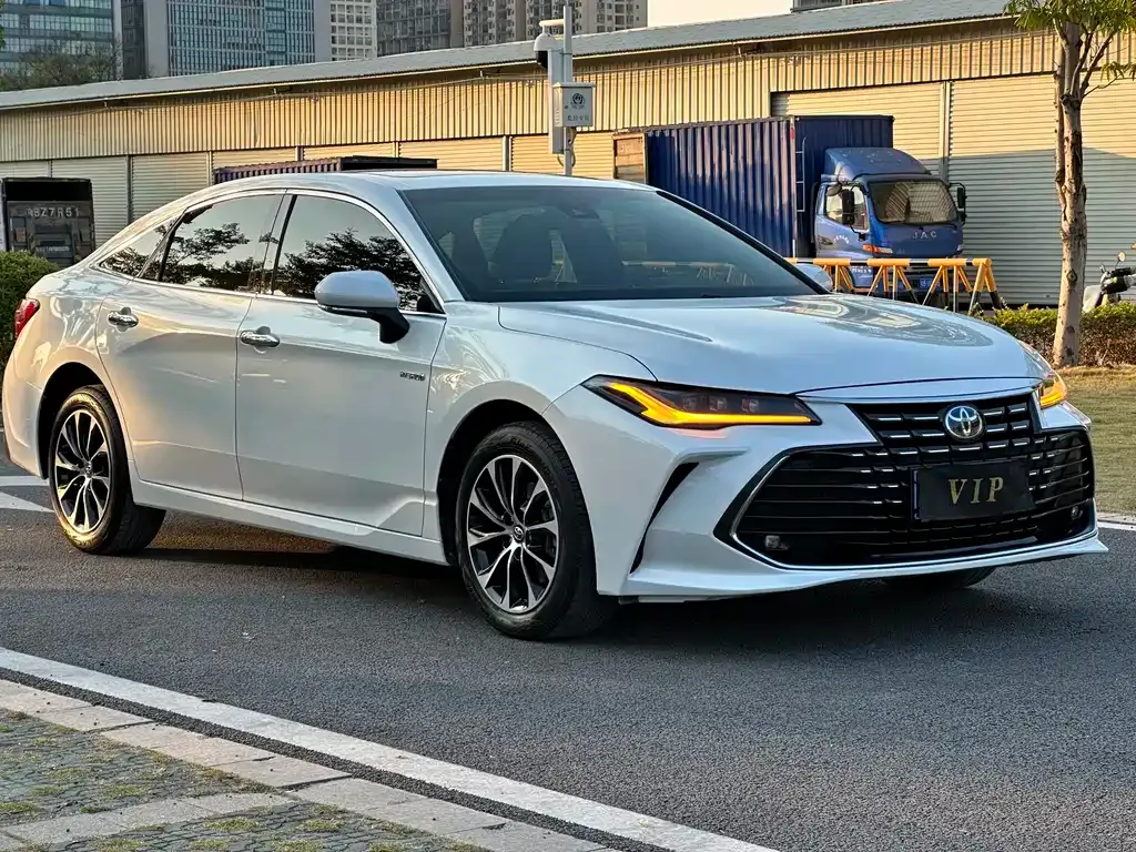 Toyota Avalon 2023 из CN, фото 8