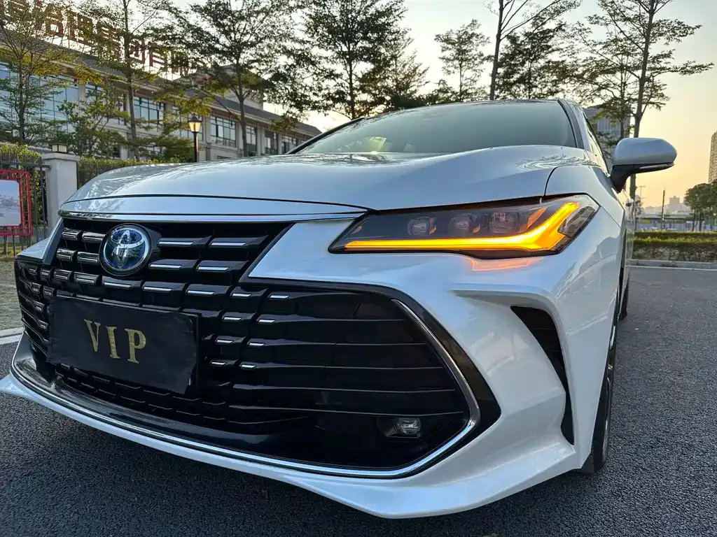 Toyota Avalon 2023 из CN, фото 9